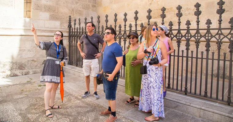 The walking tour of the Chapel and historical centre